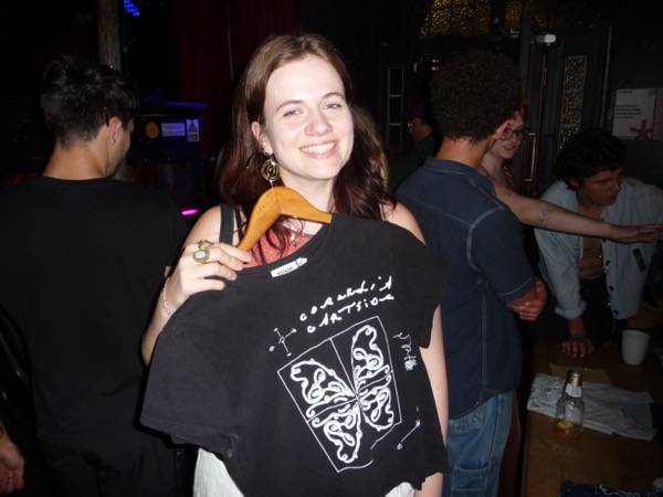 fan photo