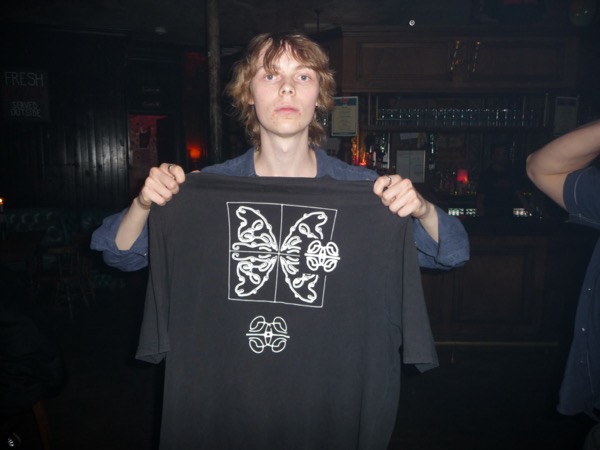 fan photo