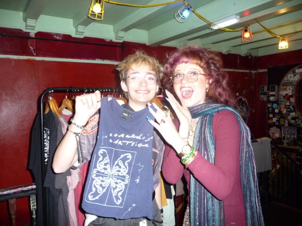 fan photo