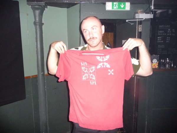 fan photo